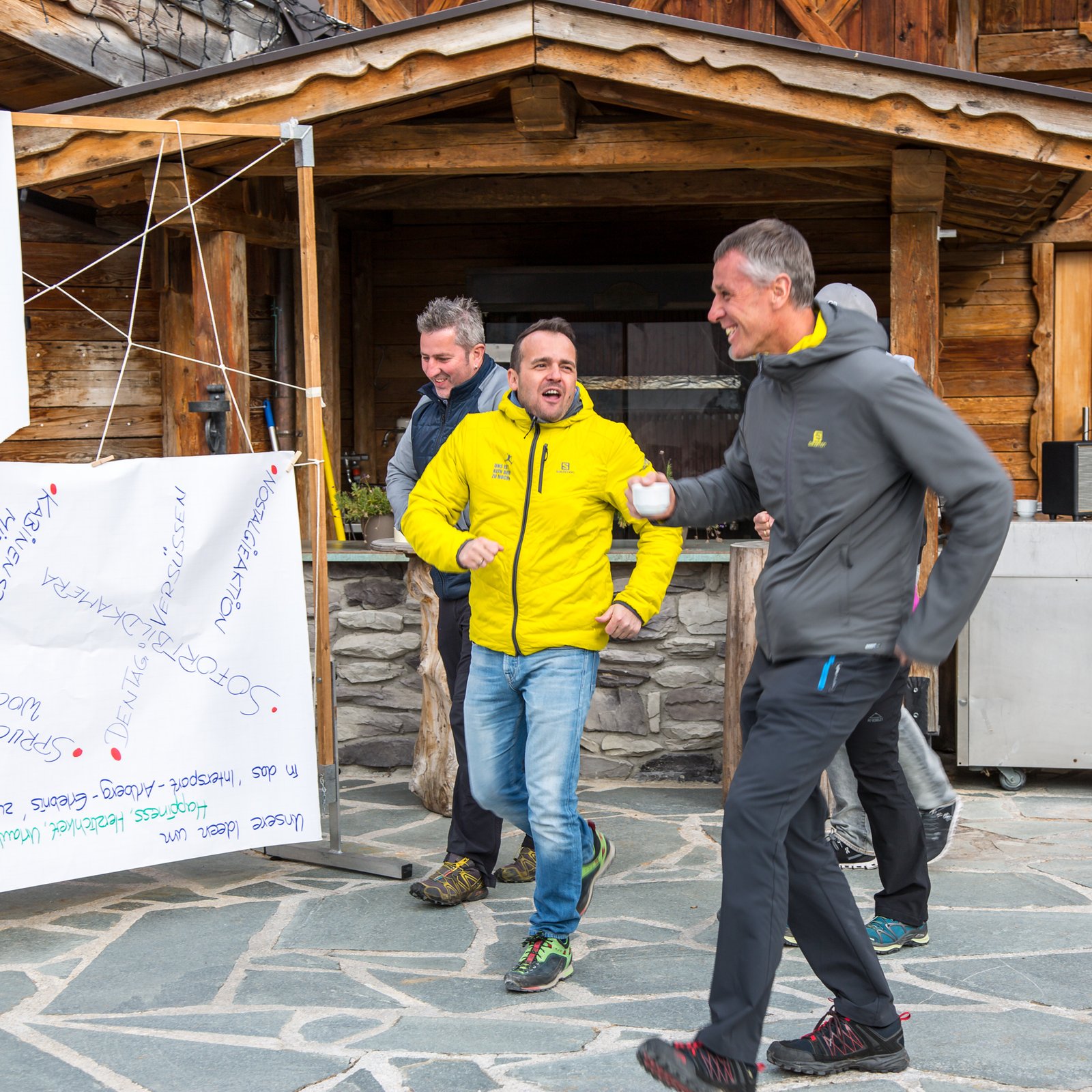 Loading 2016 / Training ...