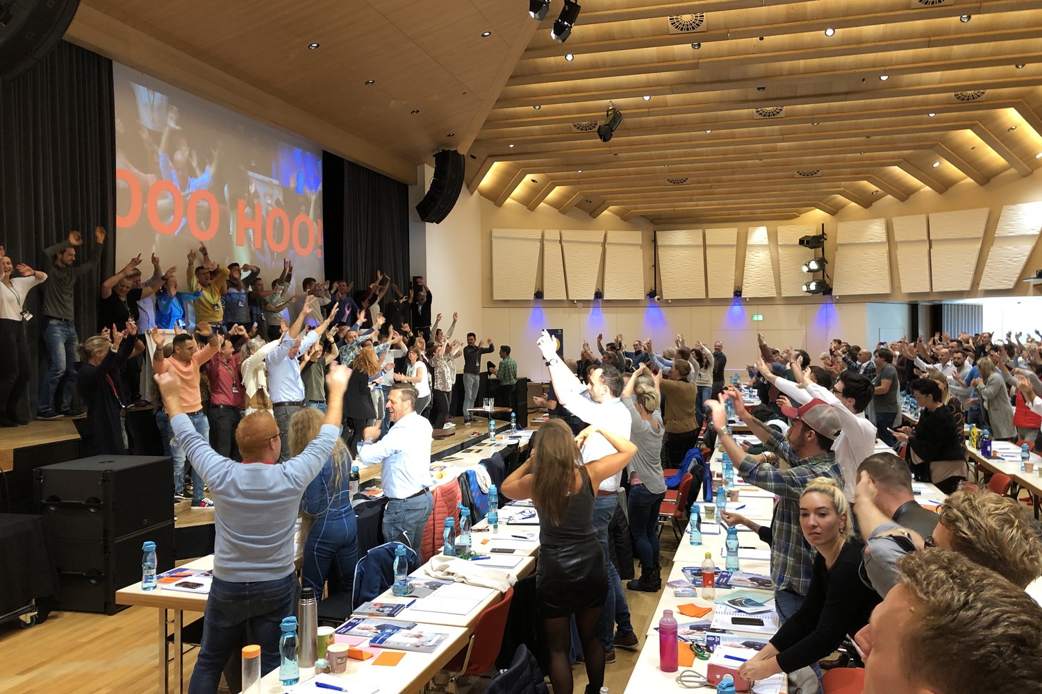 Loading 2019 / Workshop ...