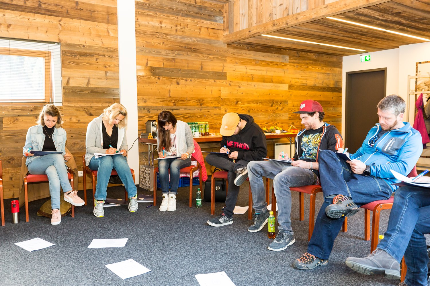 Loading 2017 / Training ...