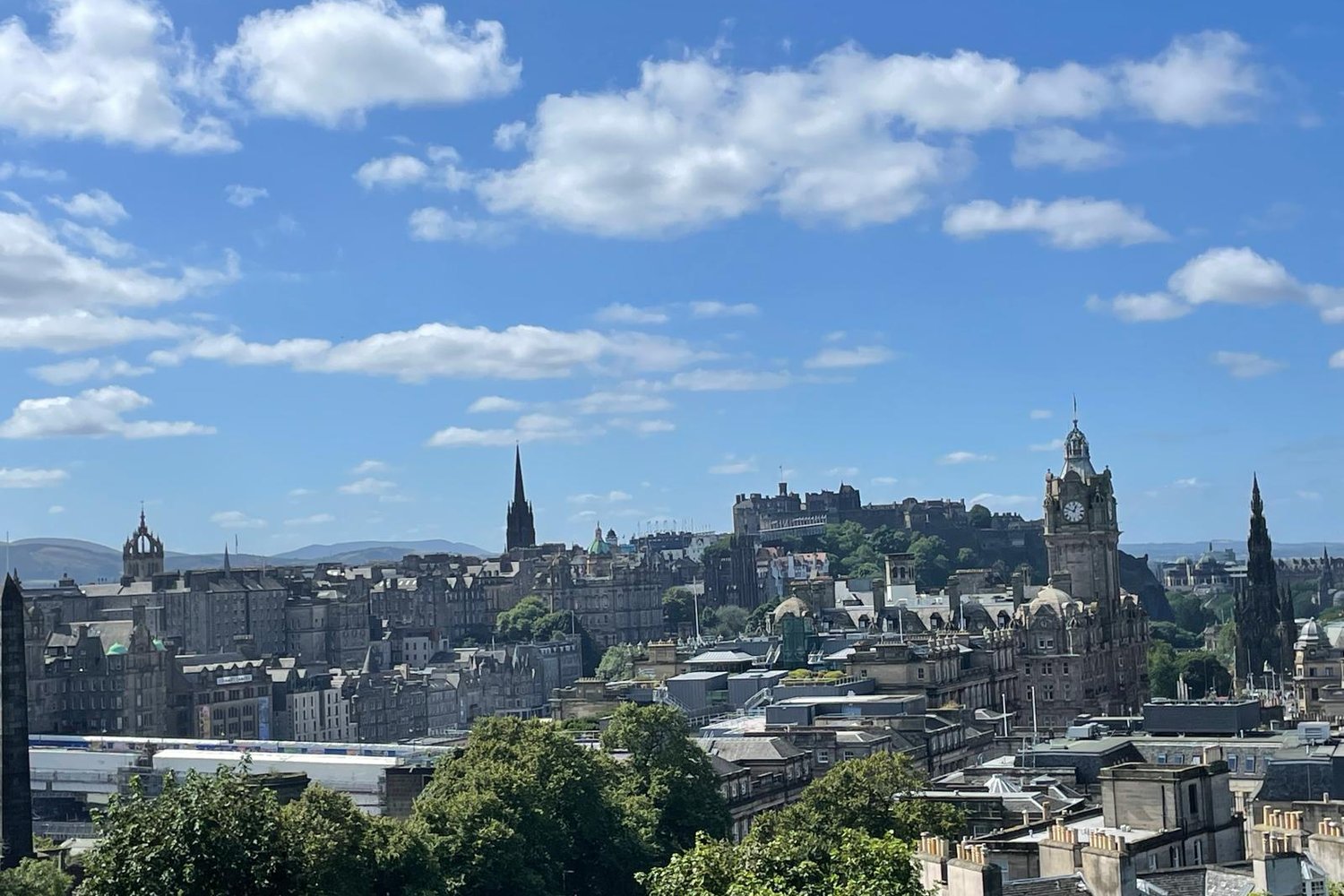 Loading Margot Egger ...