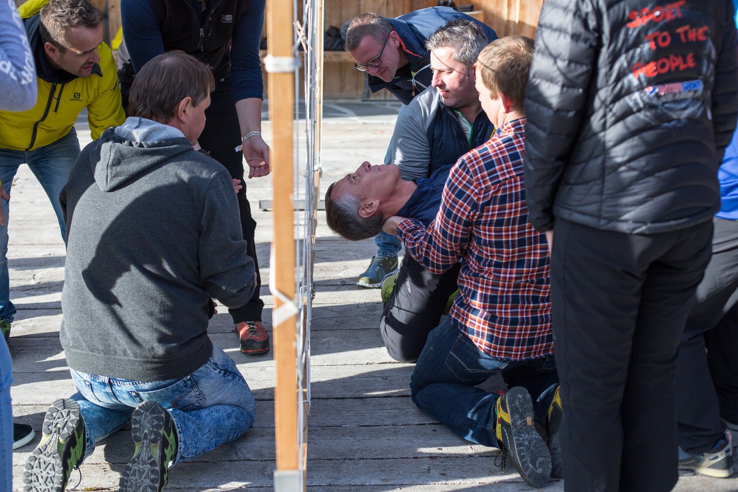 Loading 2016 / Training ...