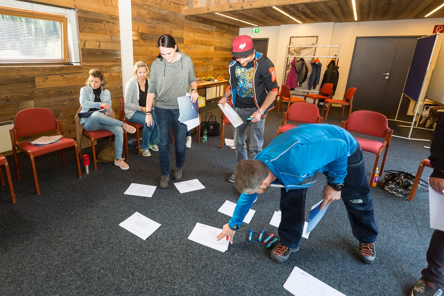 Loading 2017 / Training ...