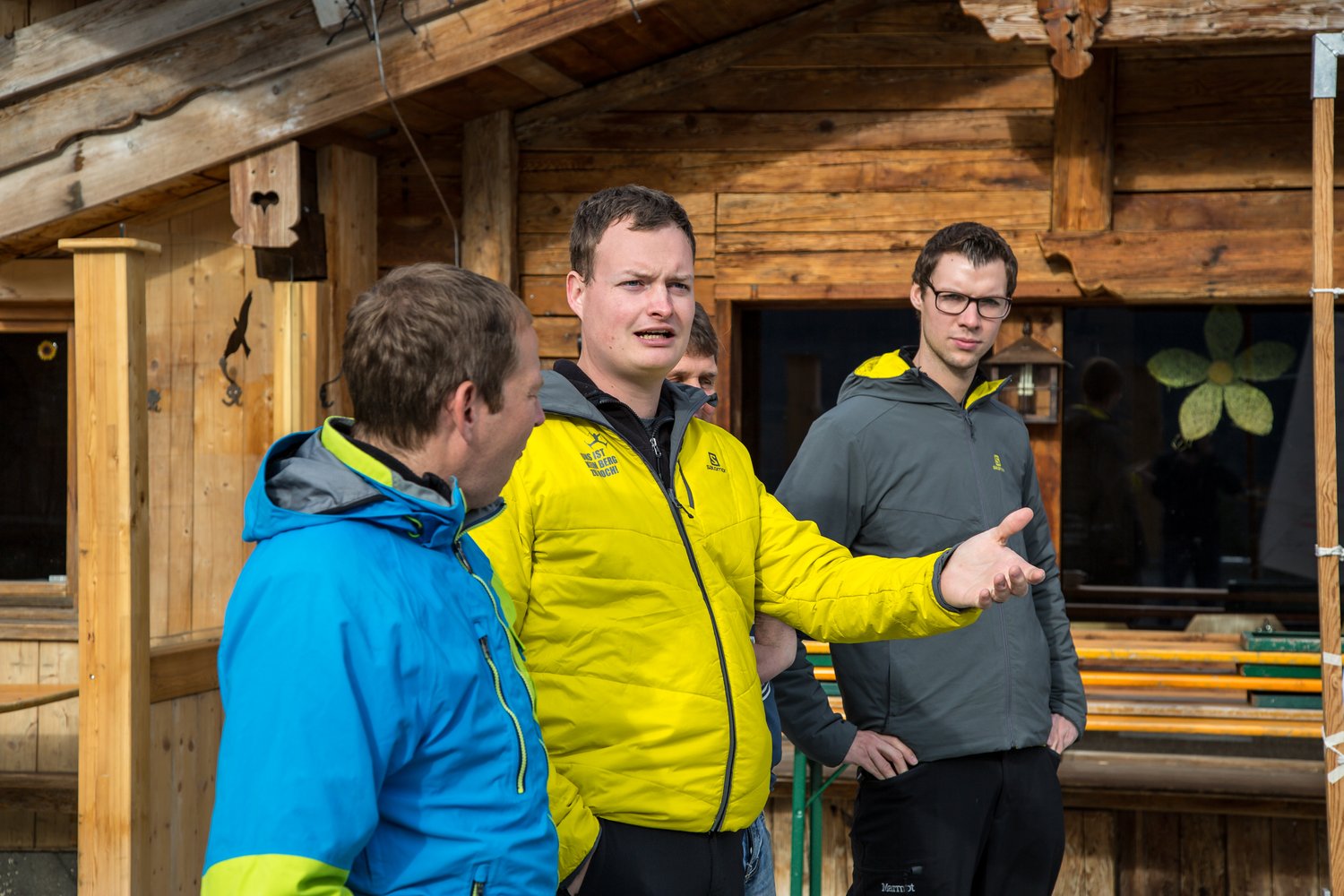 Loading 2016 / Training ...