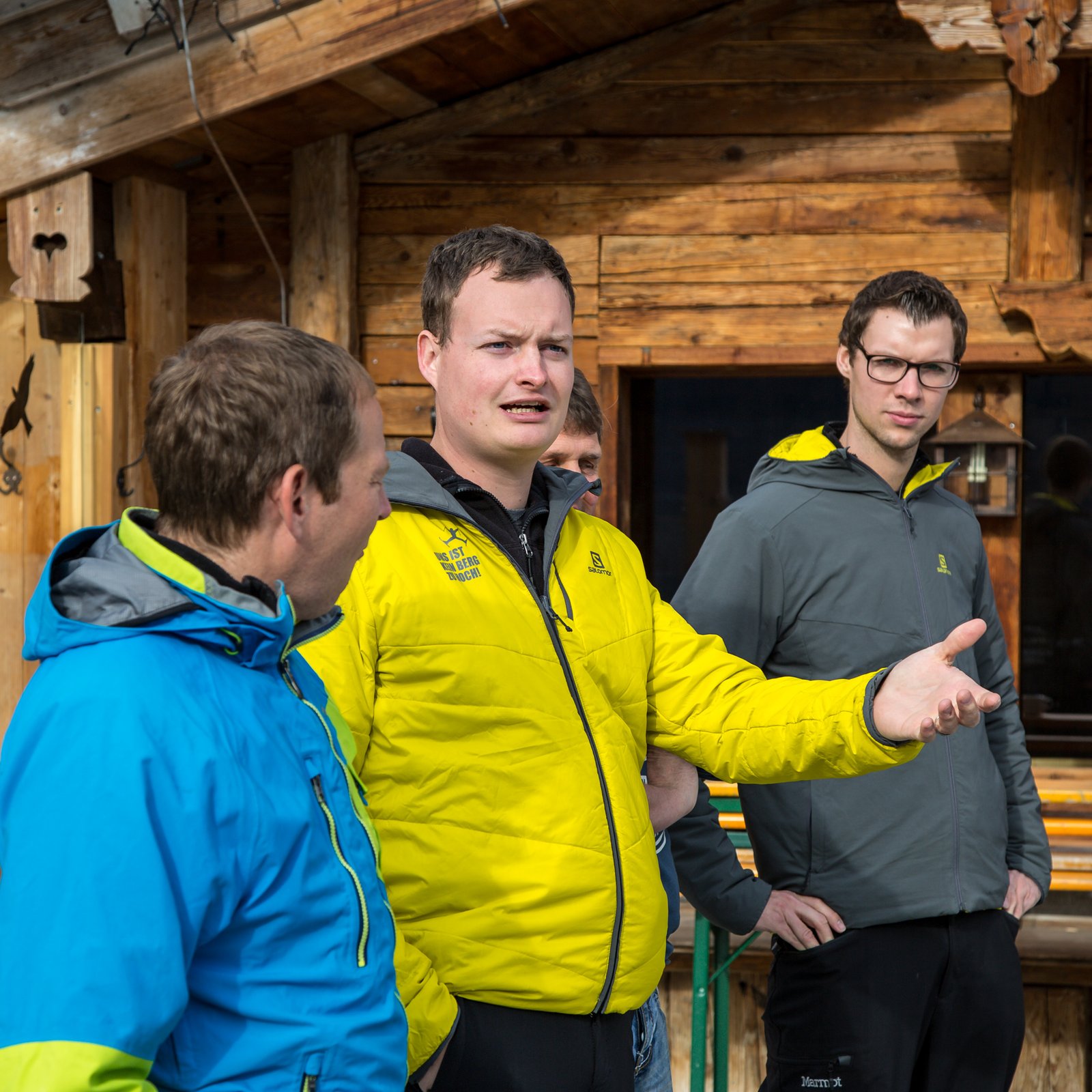 Loading 2016 / Training ...