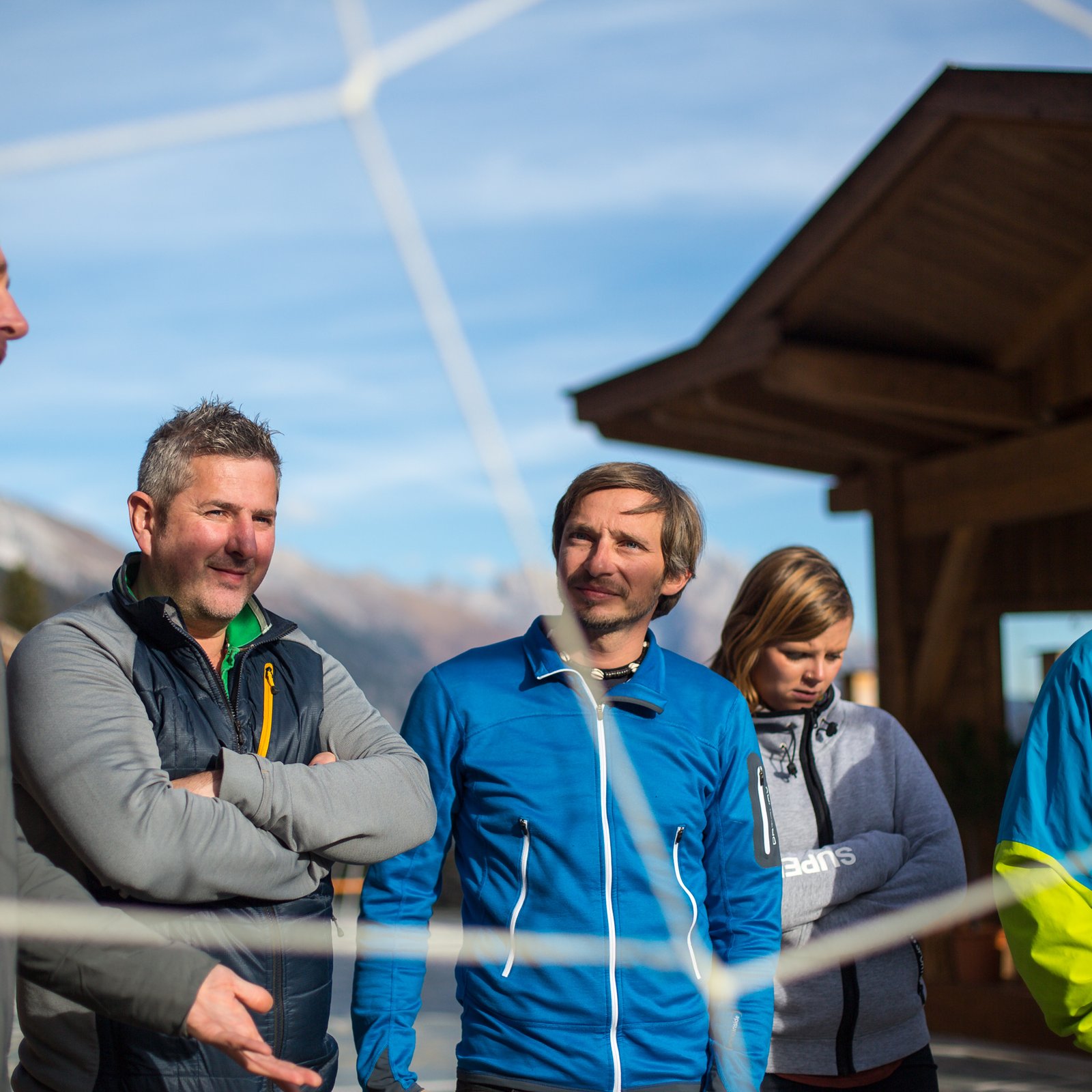 Loading 2016 / Training ...