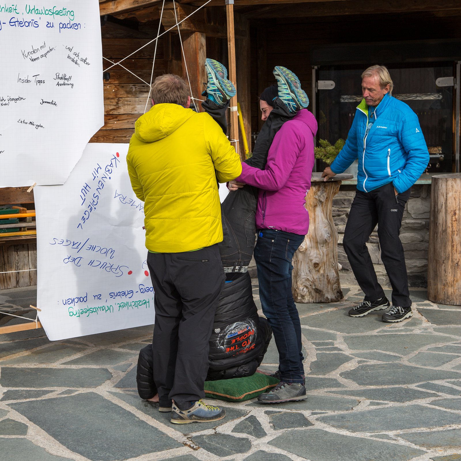 Loading 2016 / Training ...