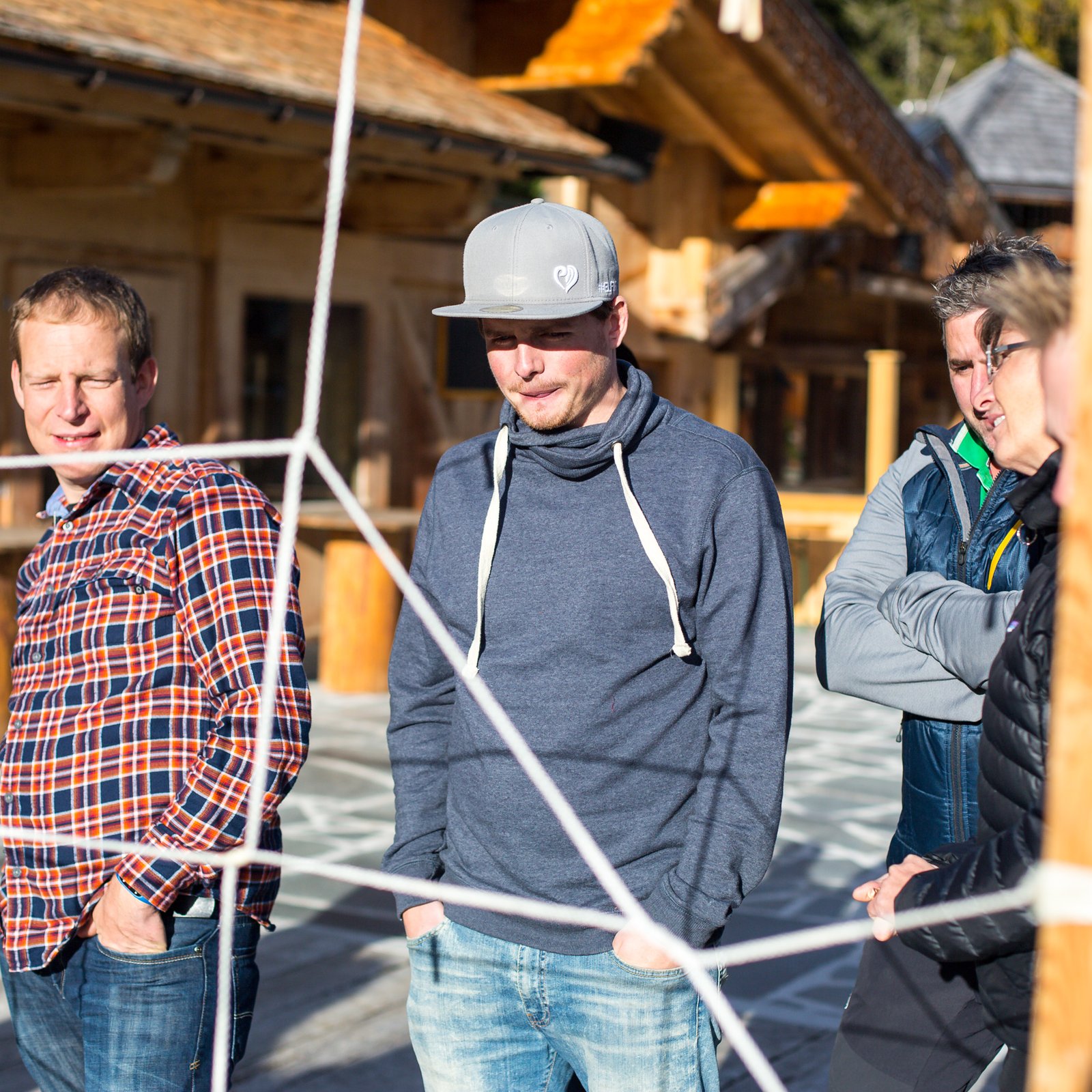 Loading 2016 / Training ...