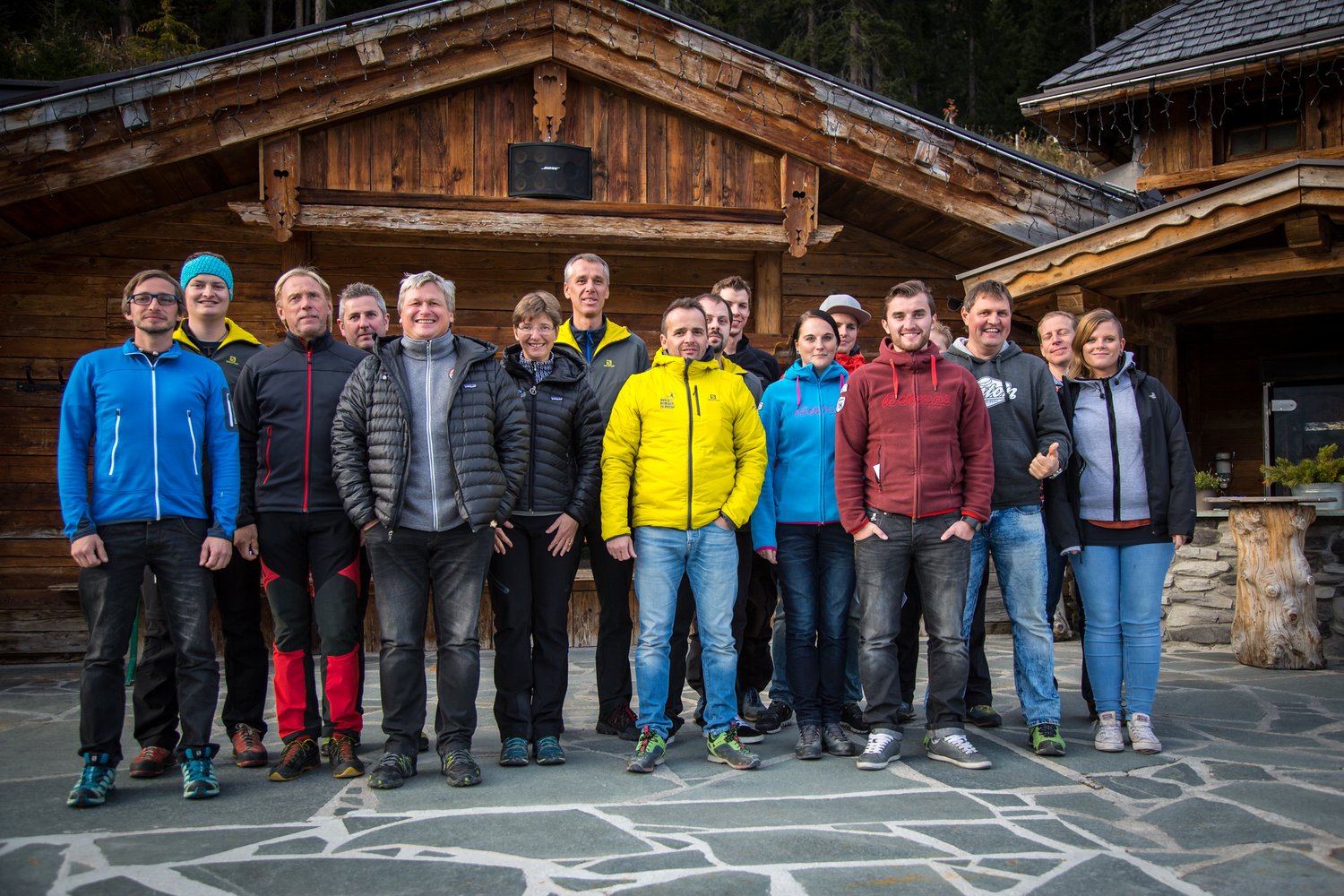 Loading 2016 / Training ...