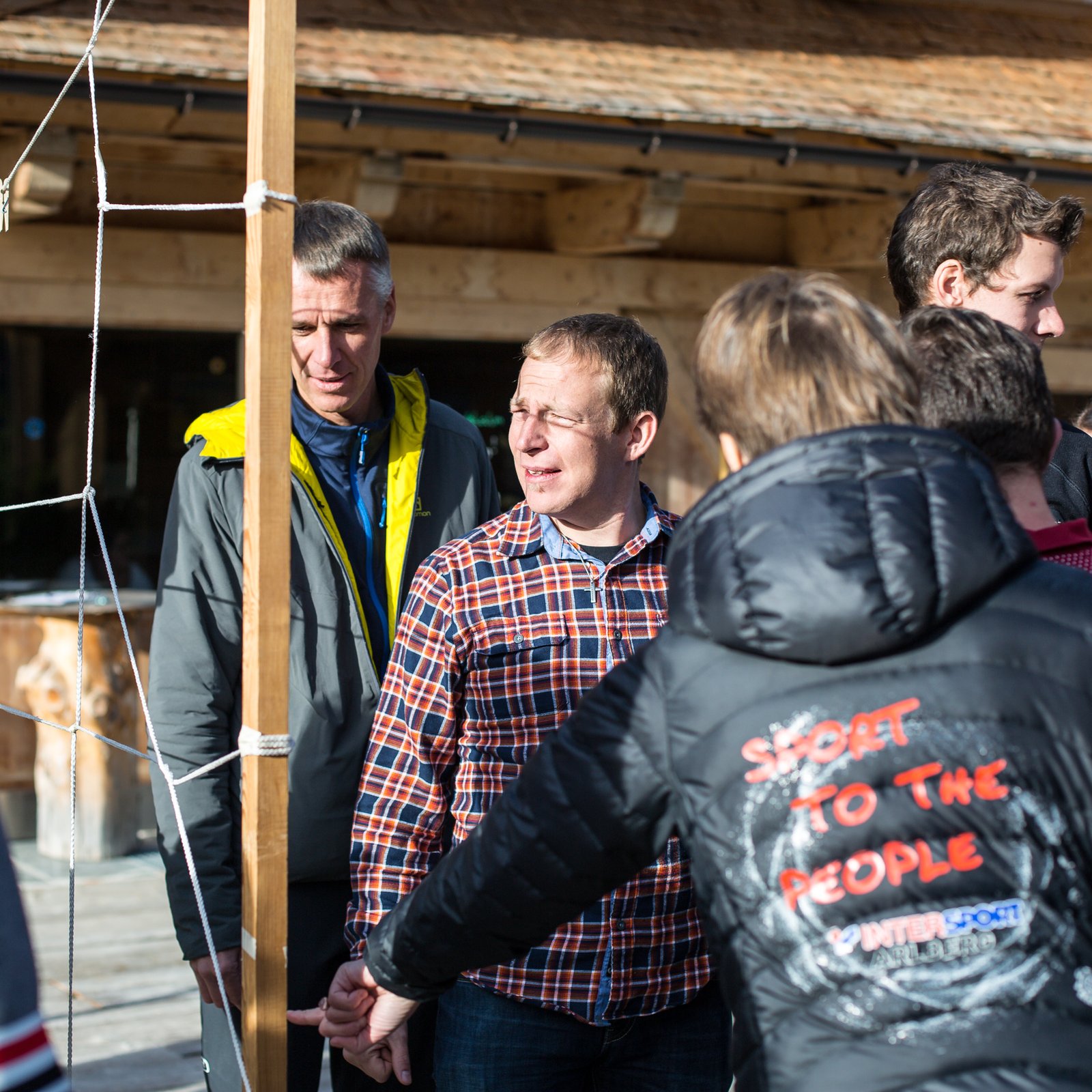 Loading 2016 / Training ...