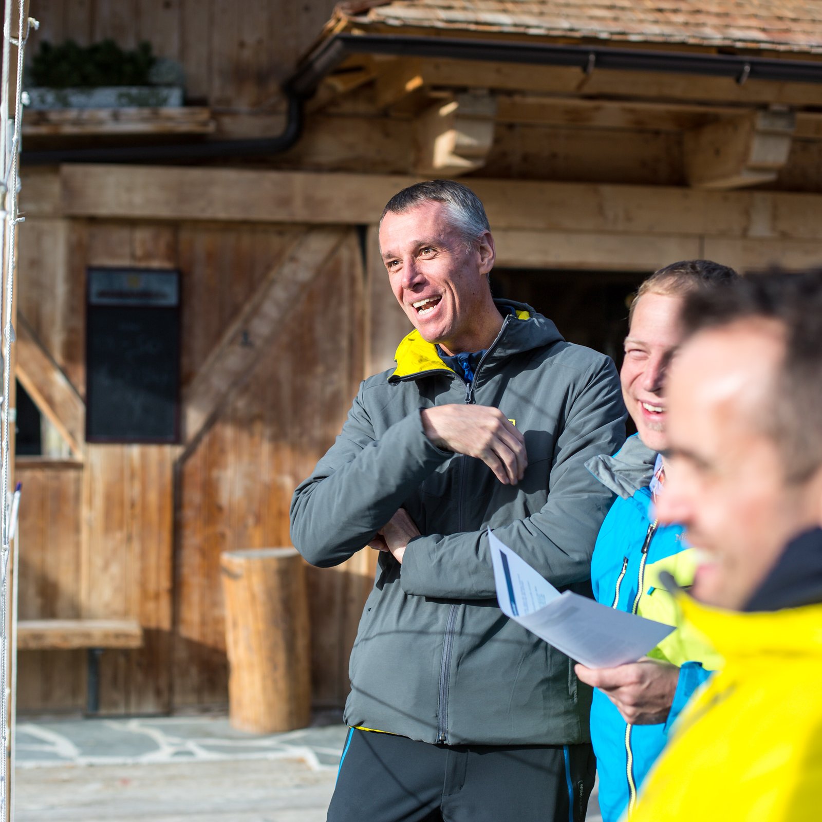 Loading 2016 / Training ...