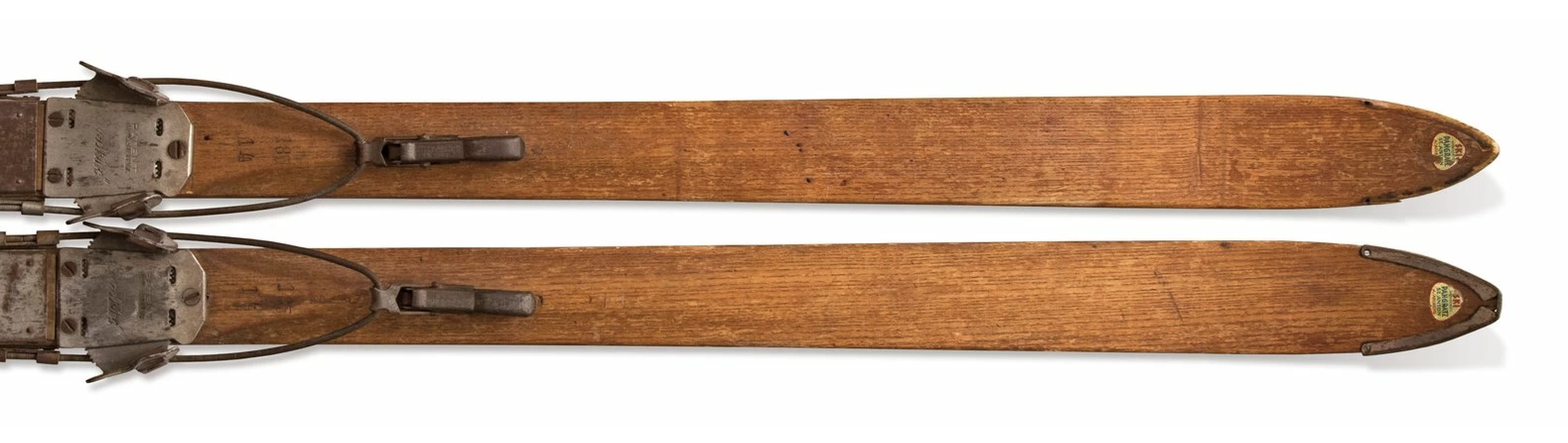 alte-pangratz-ski-frei.jpg__1600x0_q85_subsampling-2_upscale.png
