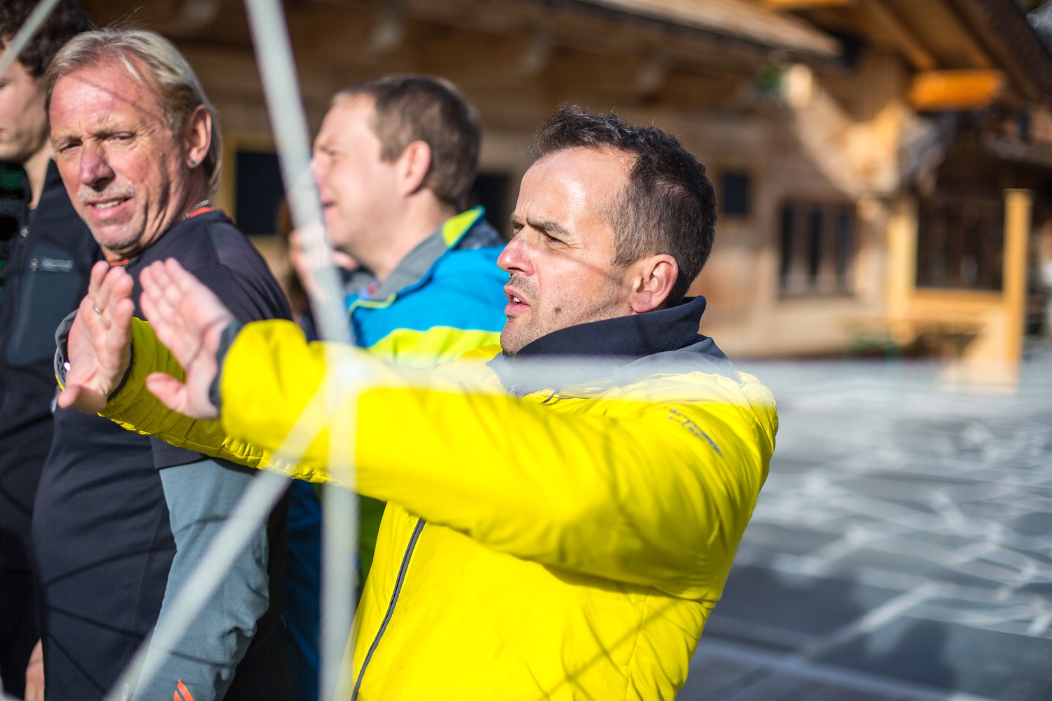 Loading 2016 / Training ...