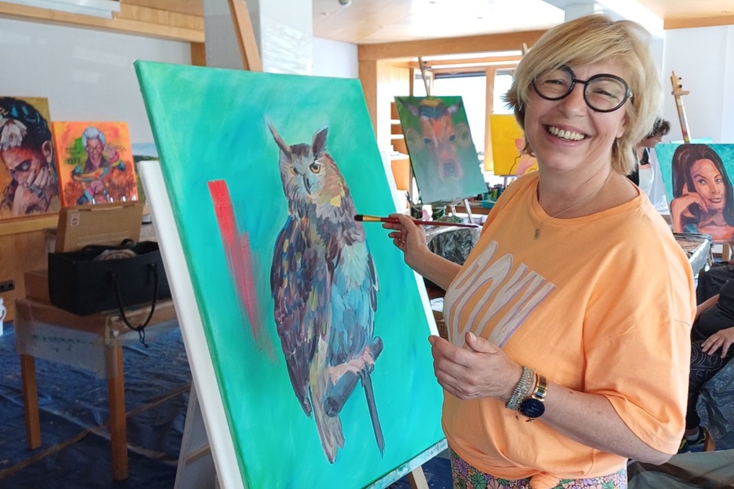 Loading Anita Ehrgartner ...