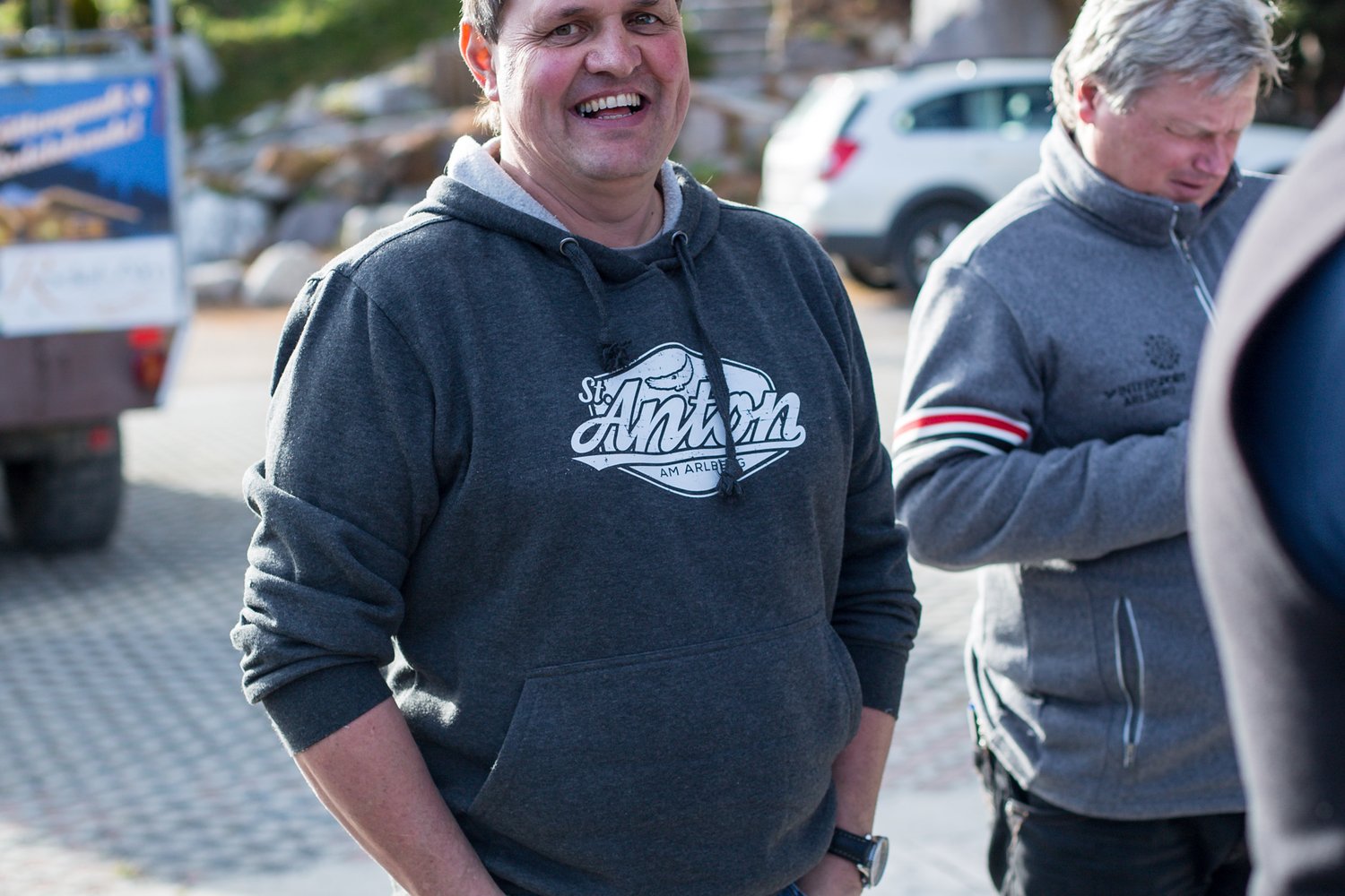 Loading 2016 / Training ...