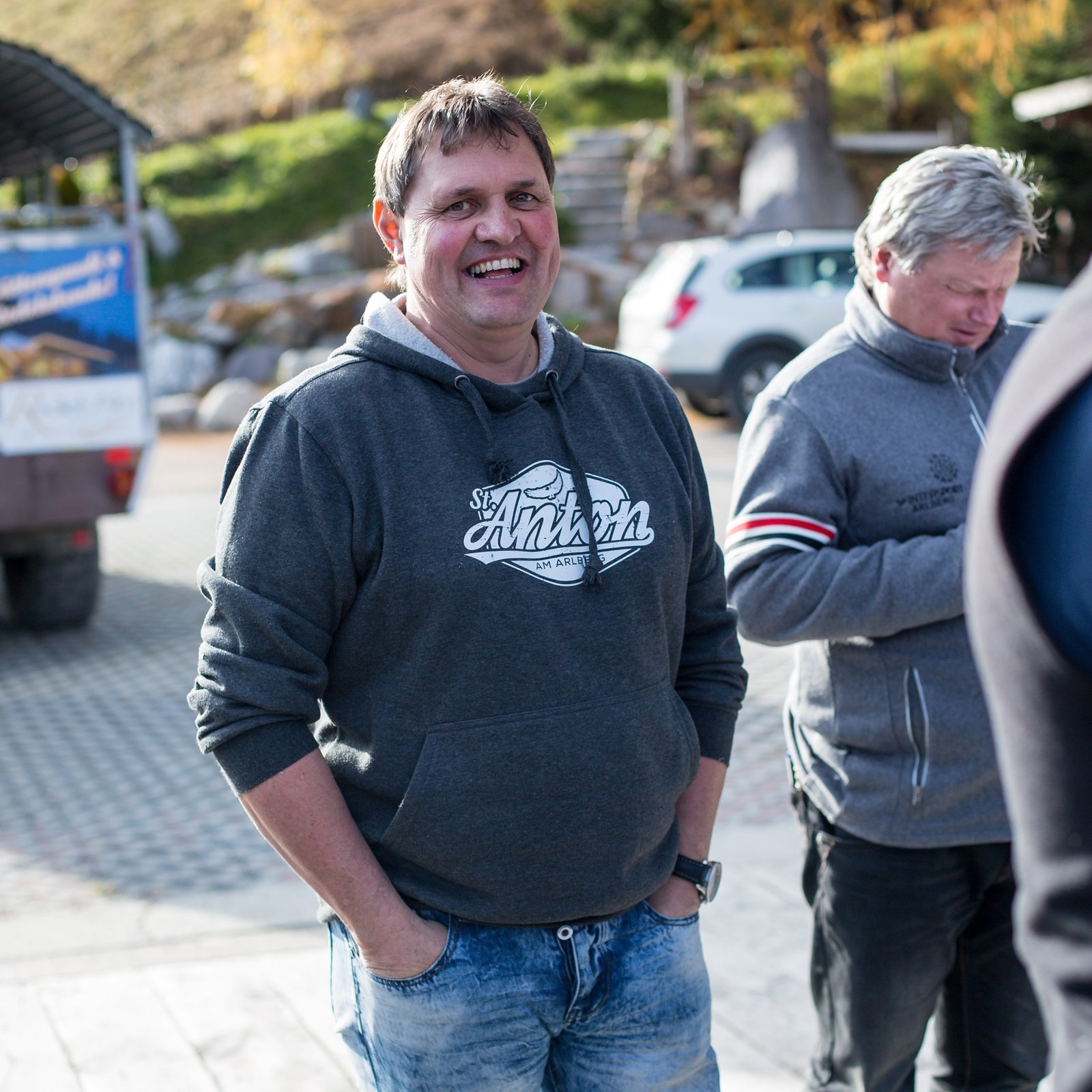 Loading 2016 / Training ...