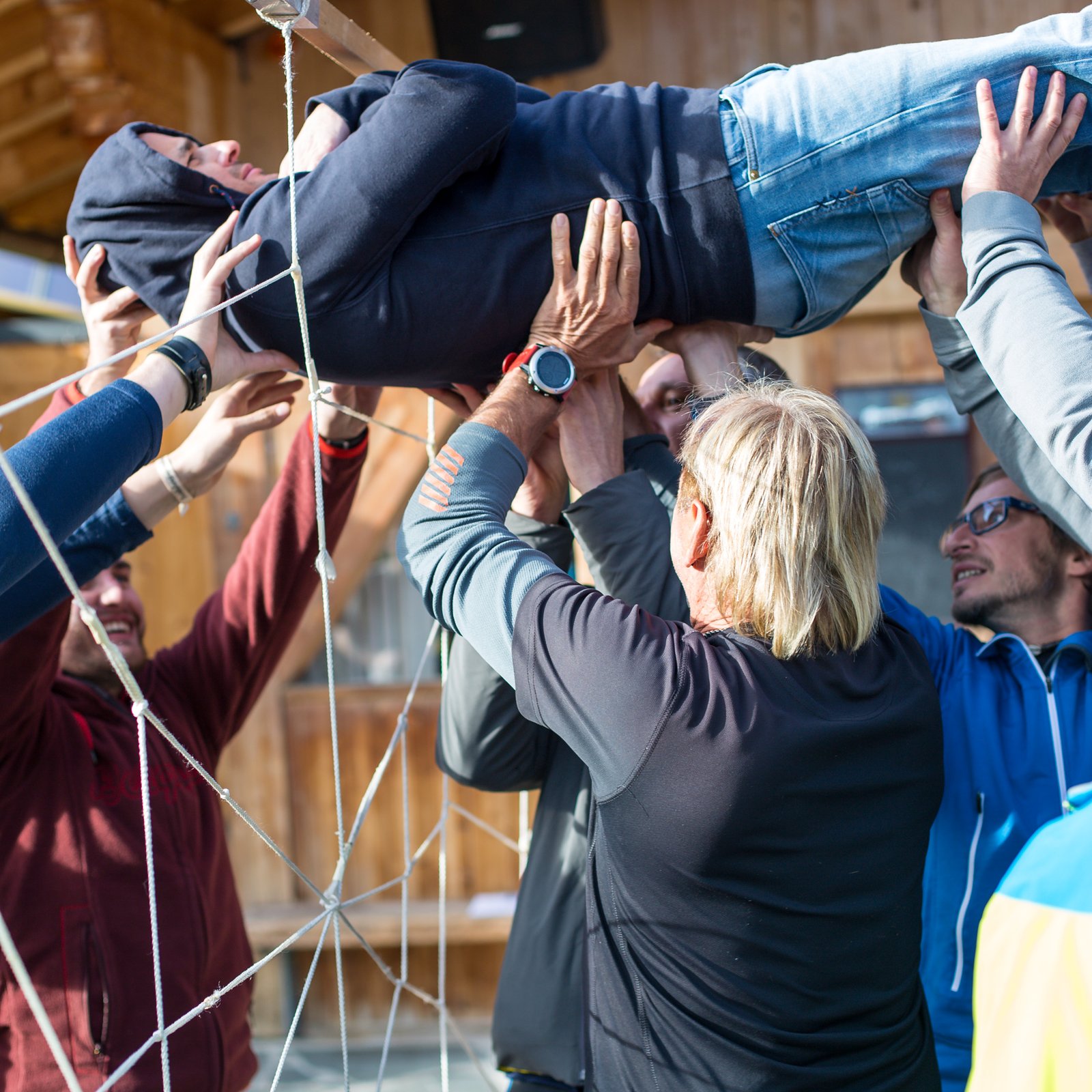 Loading 2016 / Training ...