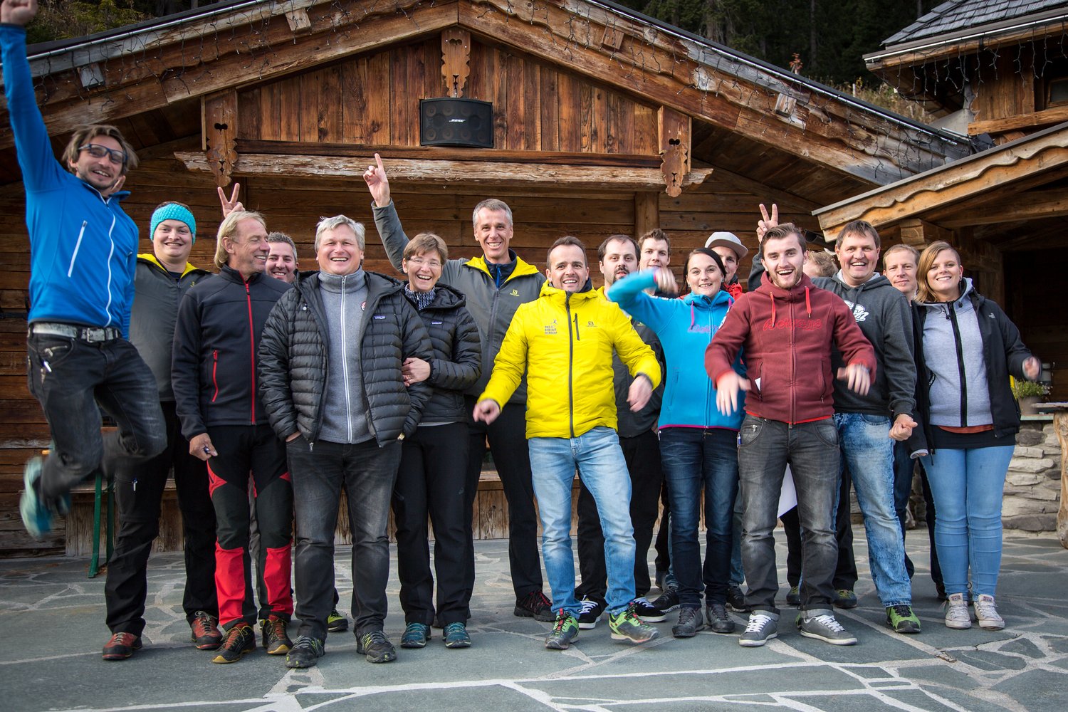 Loading 2016 / Training ...