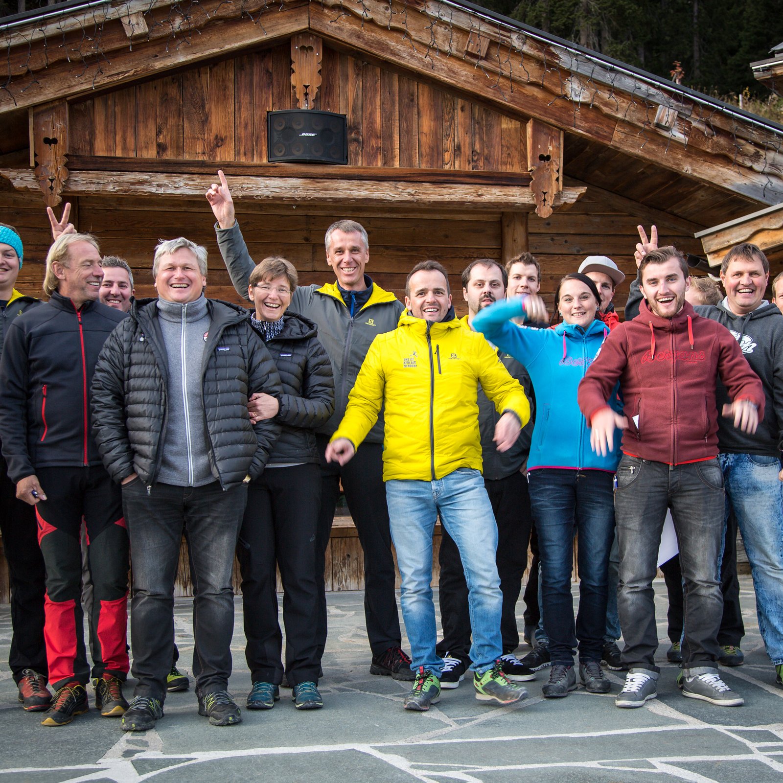 Loading 2016 / Training ...