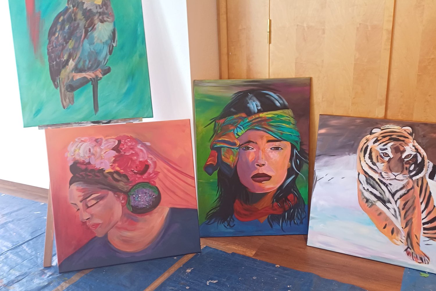 Loading Anita Ehrgartner ...