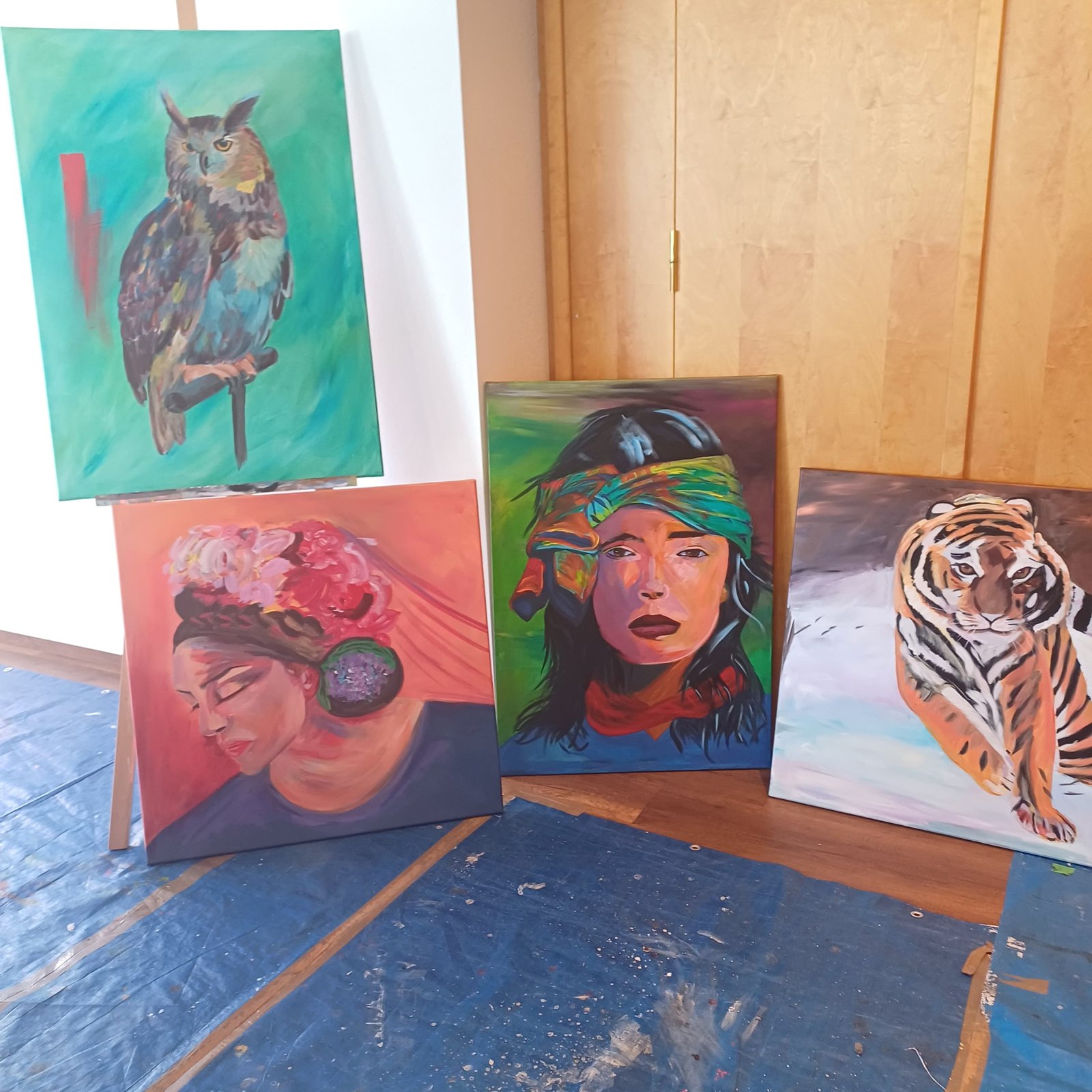 Loading Anita Ehrgartner ...