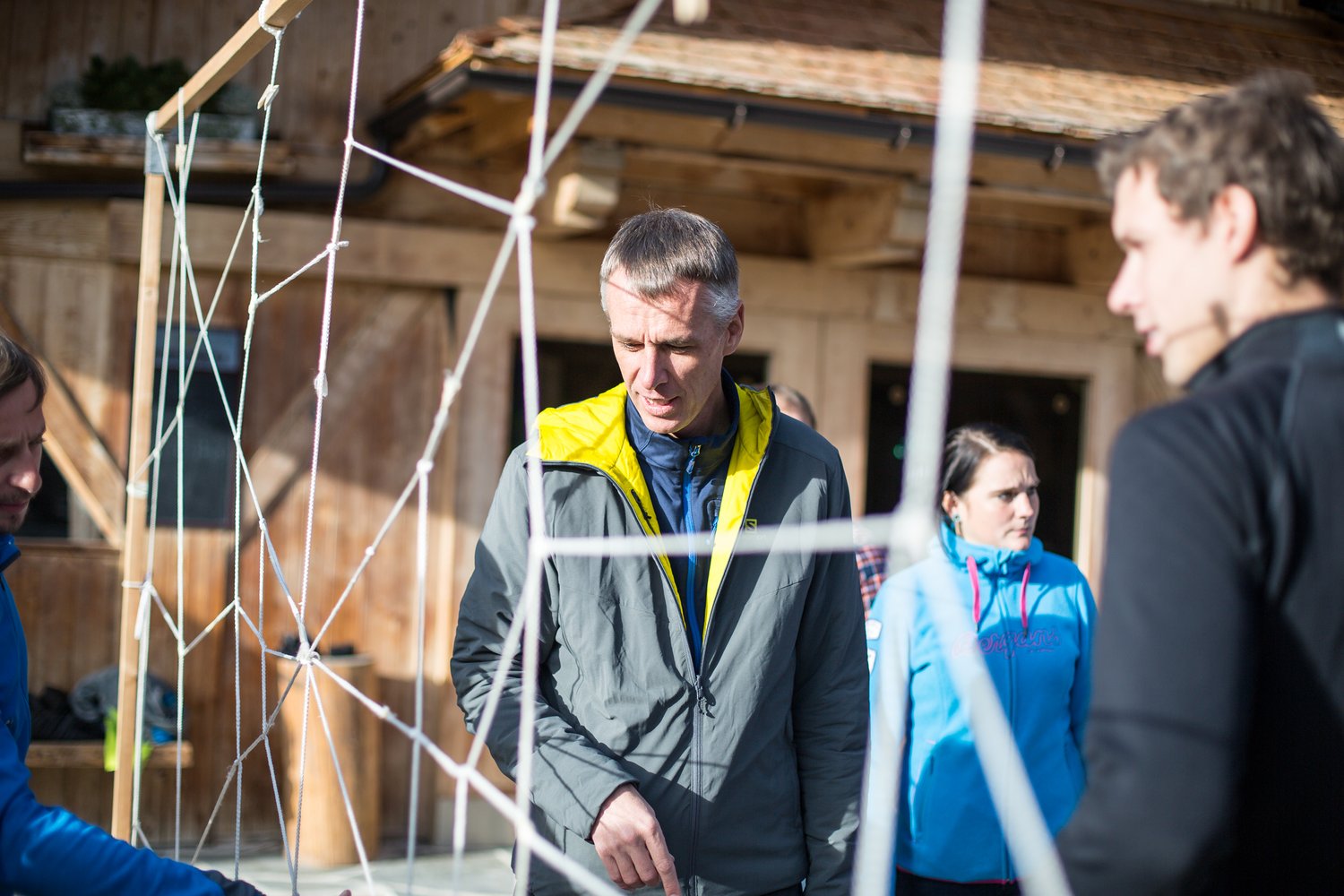 Loading 2016 / Training ...