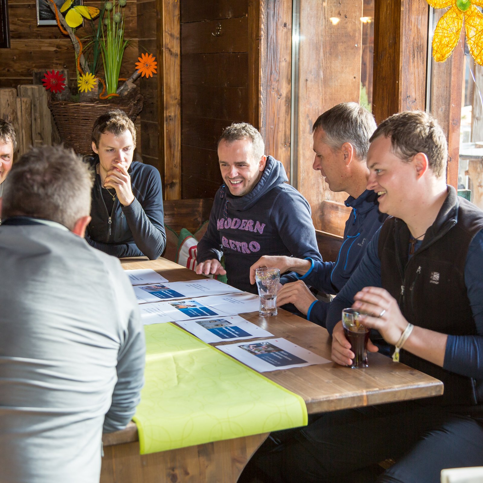 Loading 2016 / Training ...