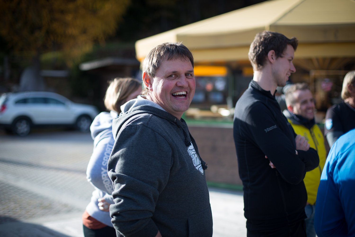 Loading 2016 / Training ...