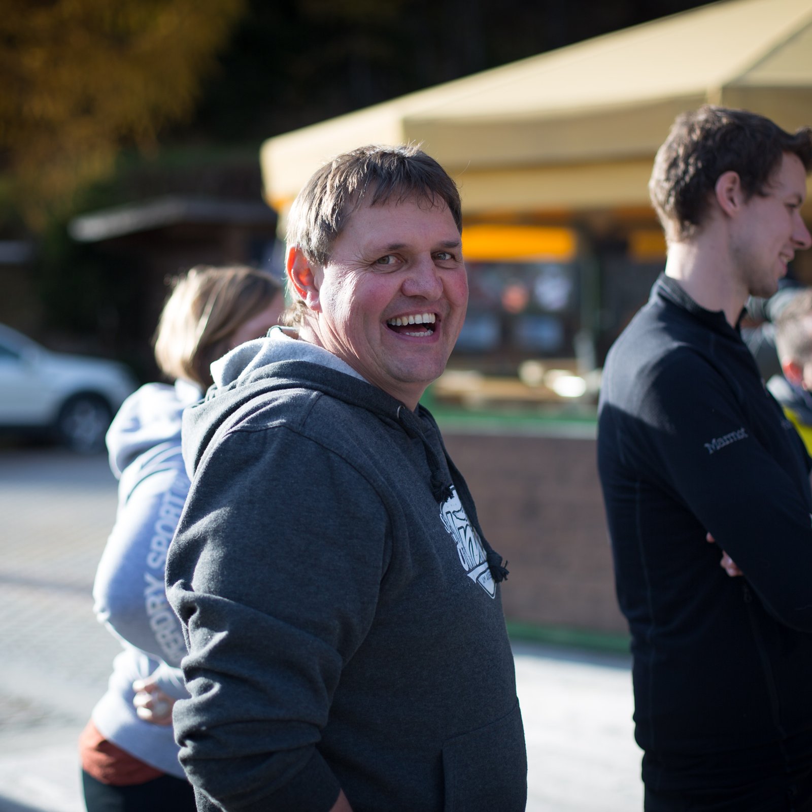 Loading 2016 / Training ...