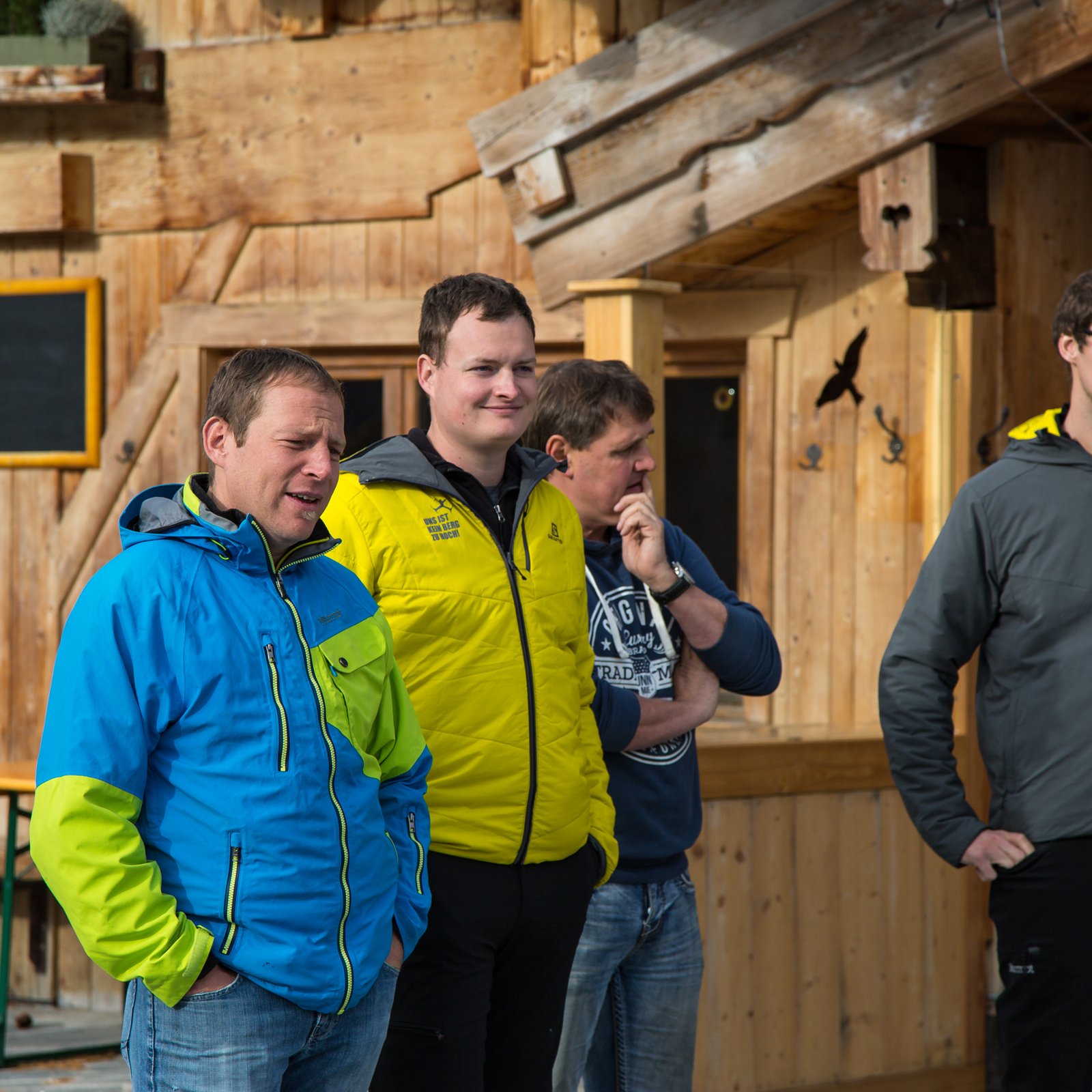 Loading 2016 / Training ...