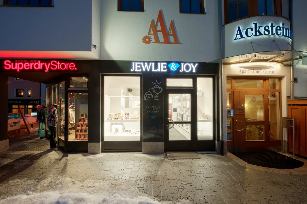 Jewlie & Joy
