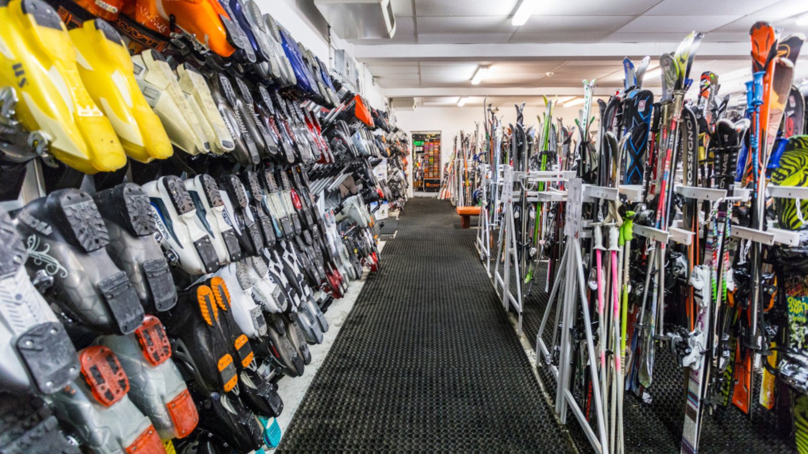 Der ultimative Skiverleih-Guide für St. Anton