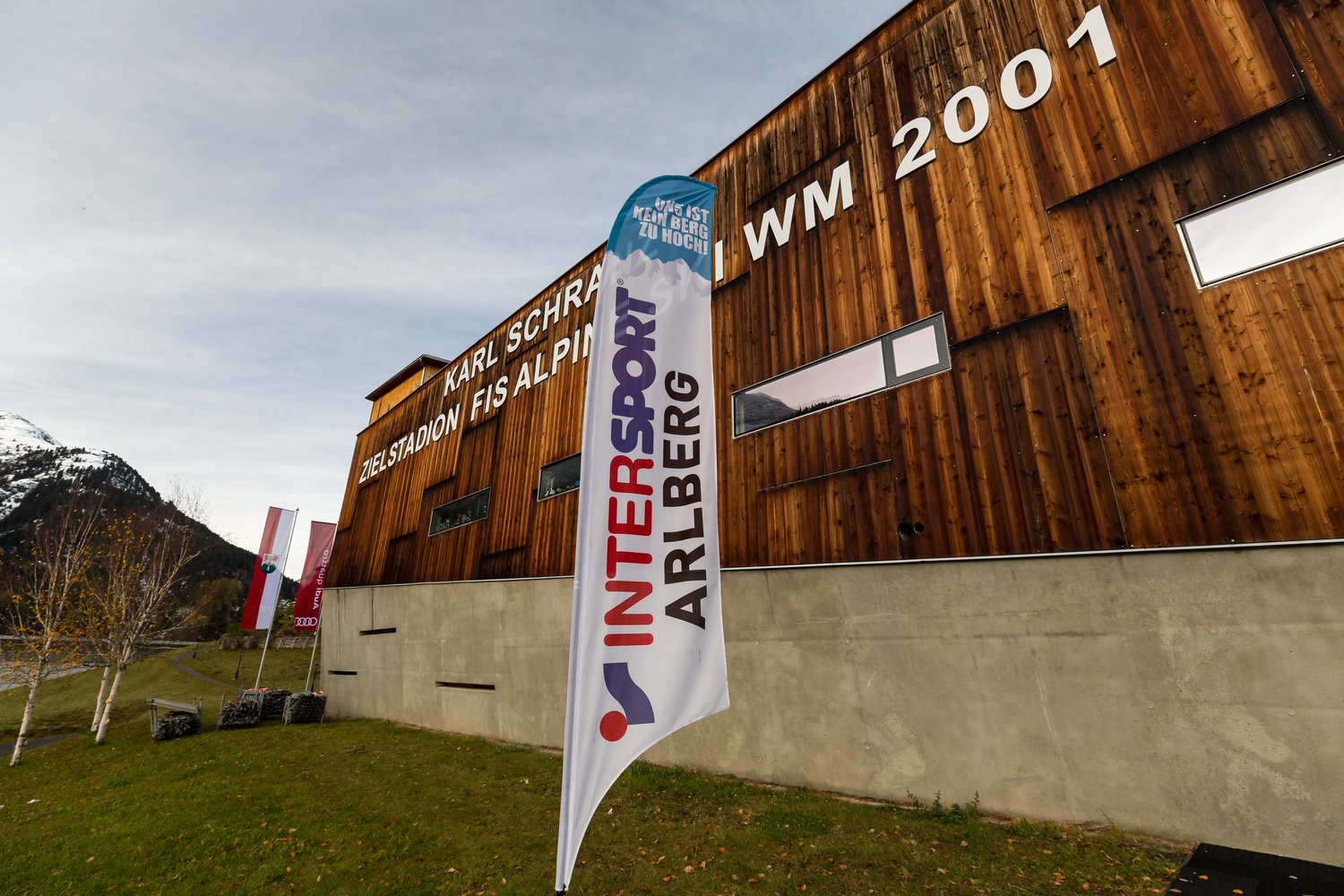 Loading 2017 / Training ...