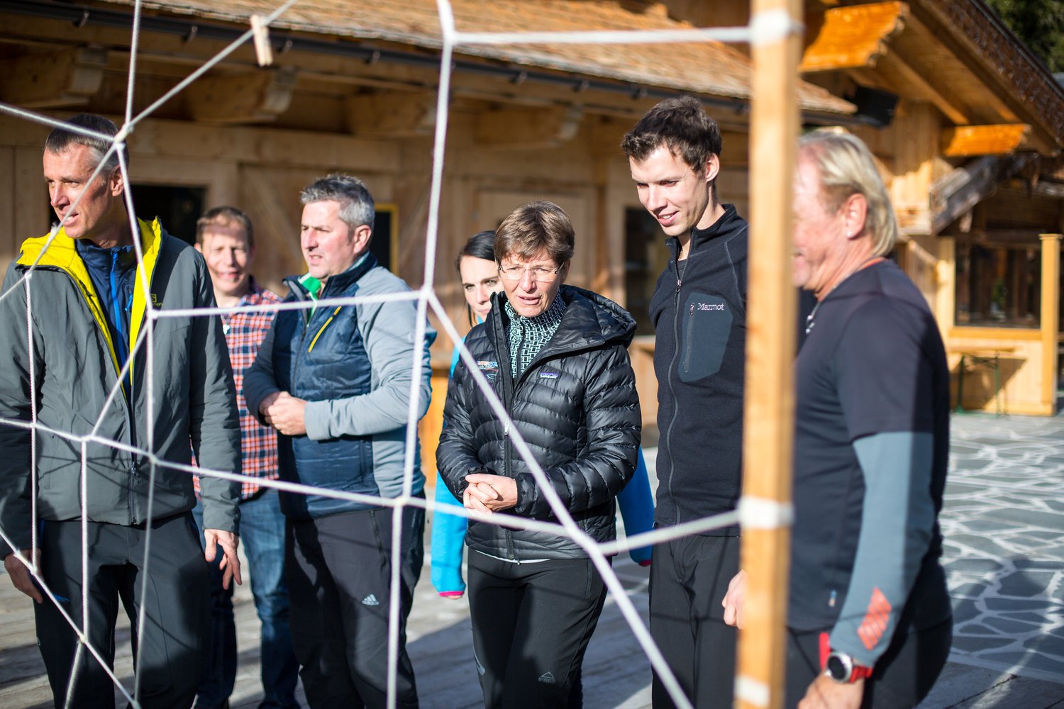 Loading 2016 / Training ...