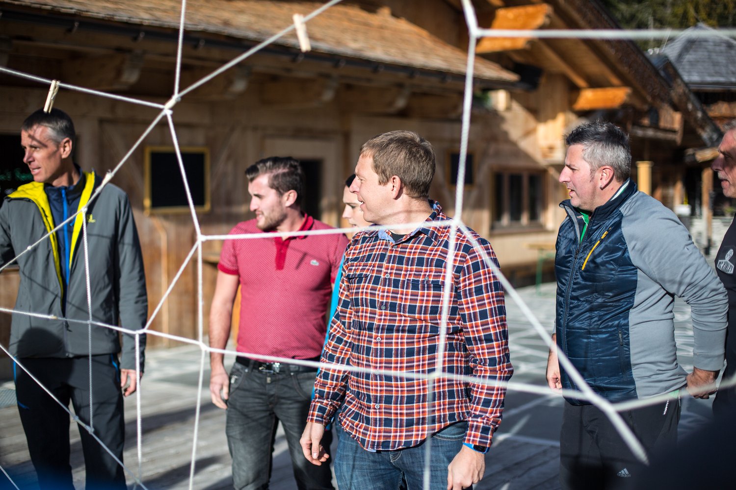 Loading 2016 / Training ...