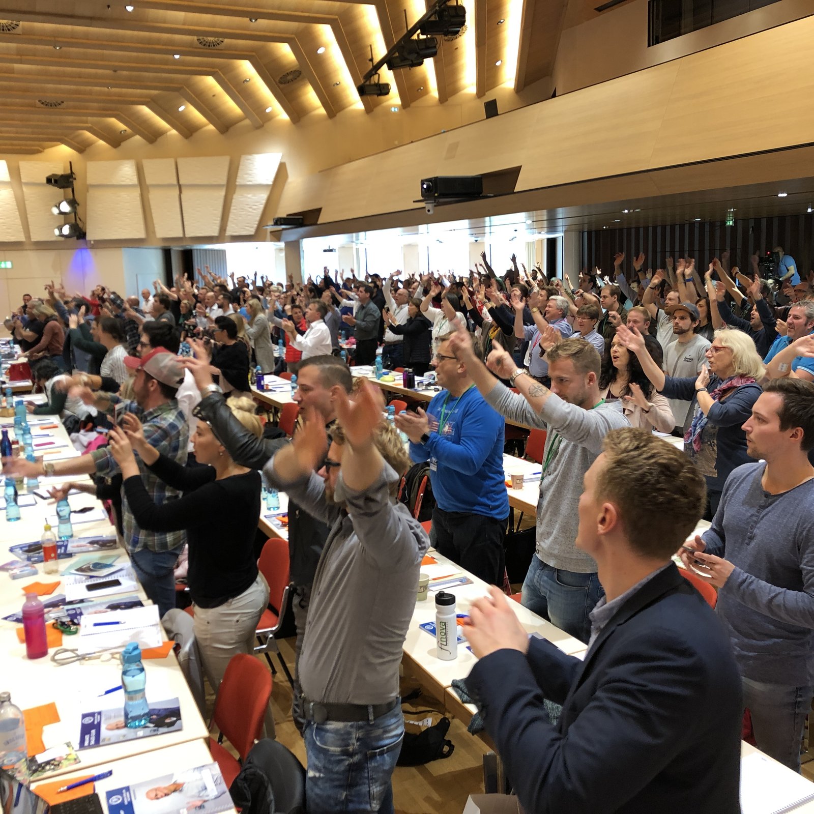 Loading 2019 / Workshop ...