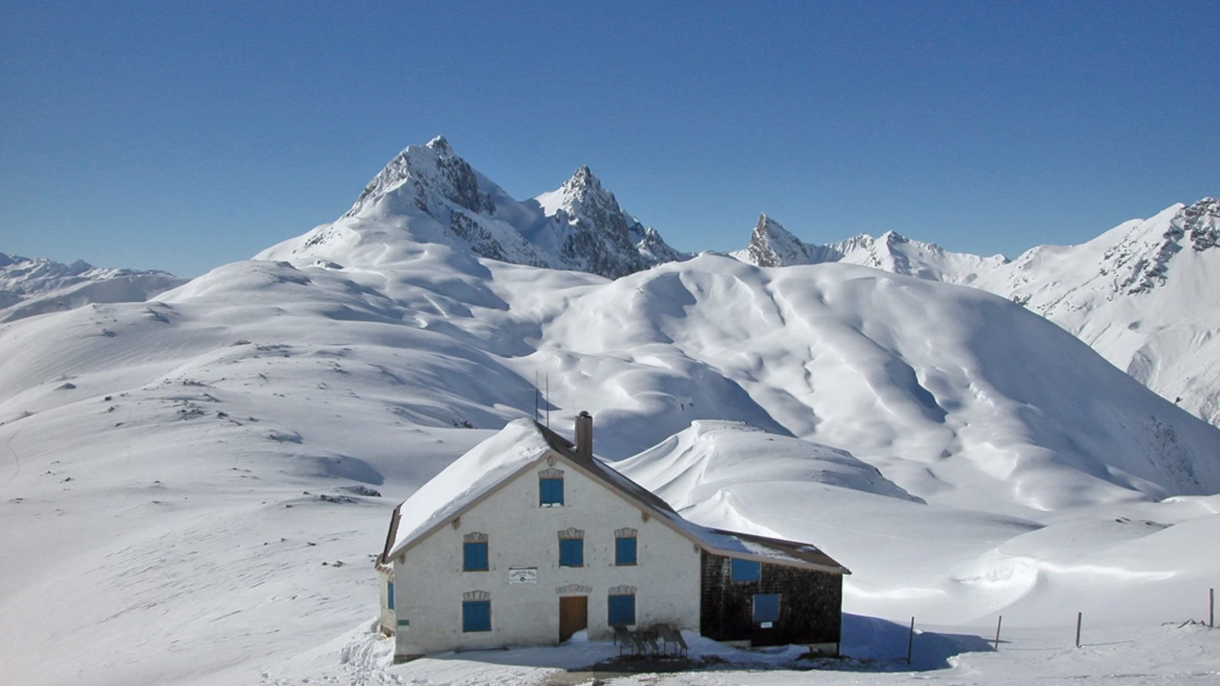 bild_5_leutkircherhutte.jpg__1600x0_q85_subsampling-2_upscale.png