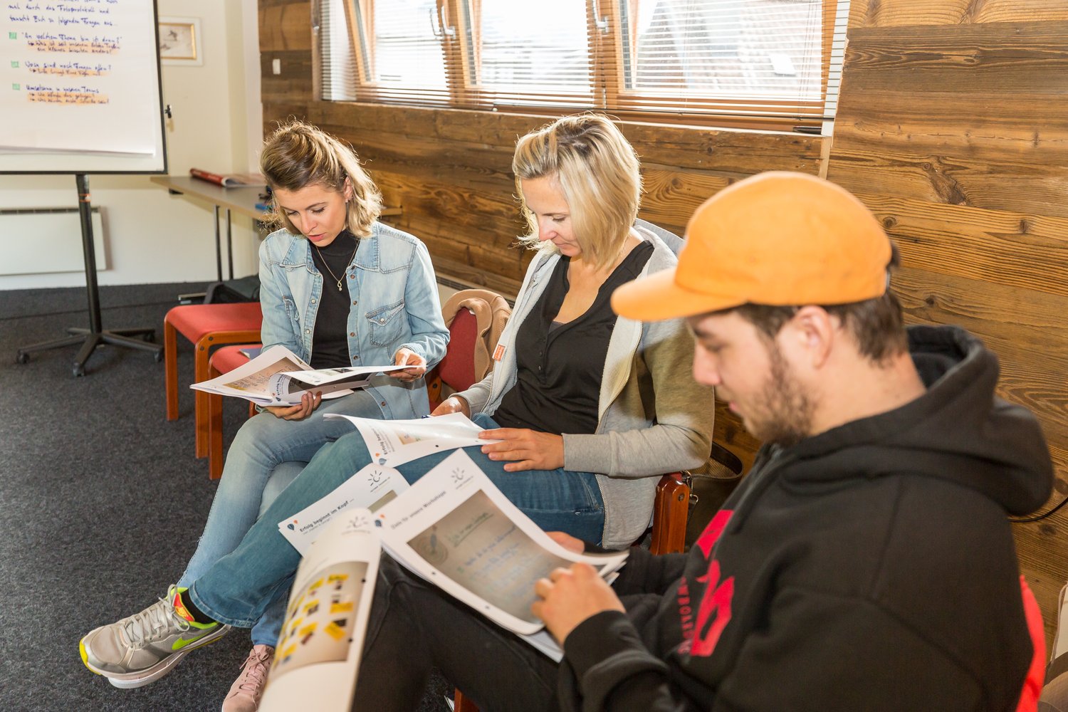 Loading 2017 / Training ...