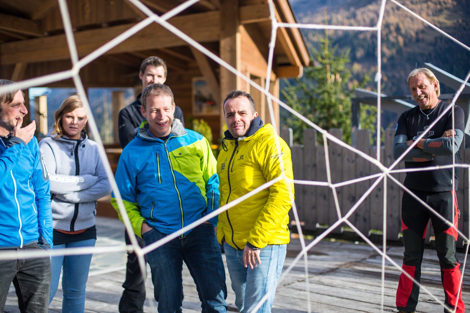 Loading 2016 / Training ...