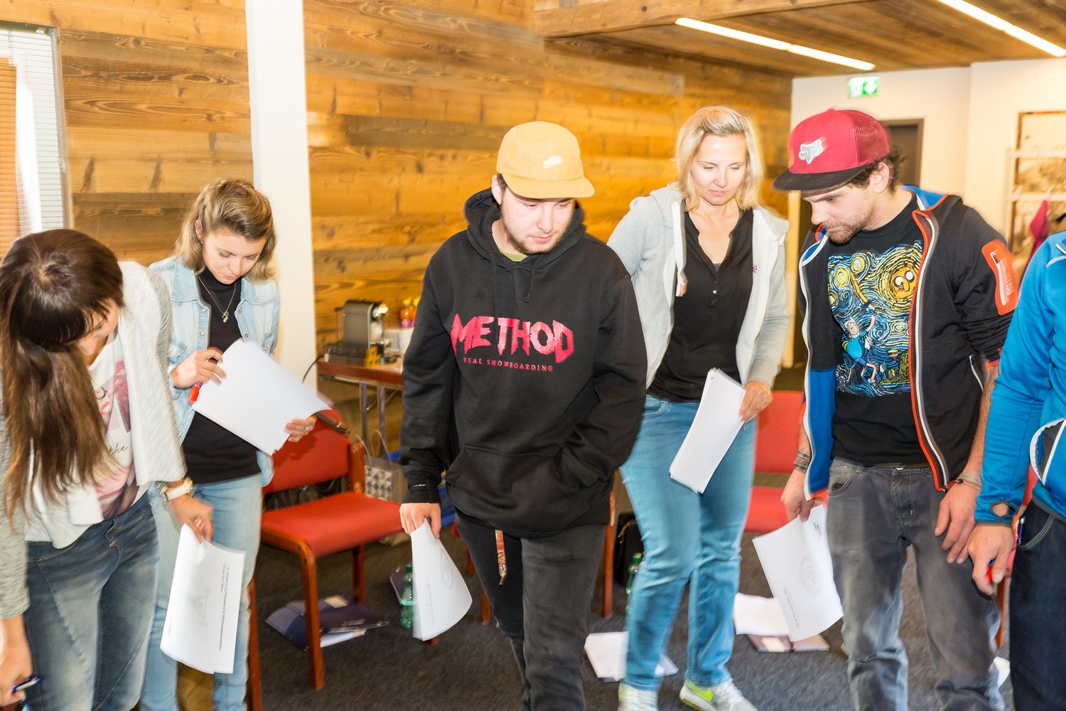 Loading 2017 / Training ...