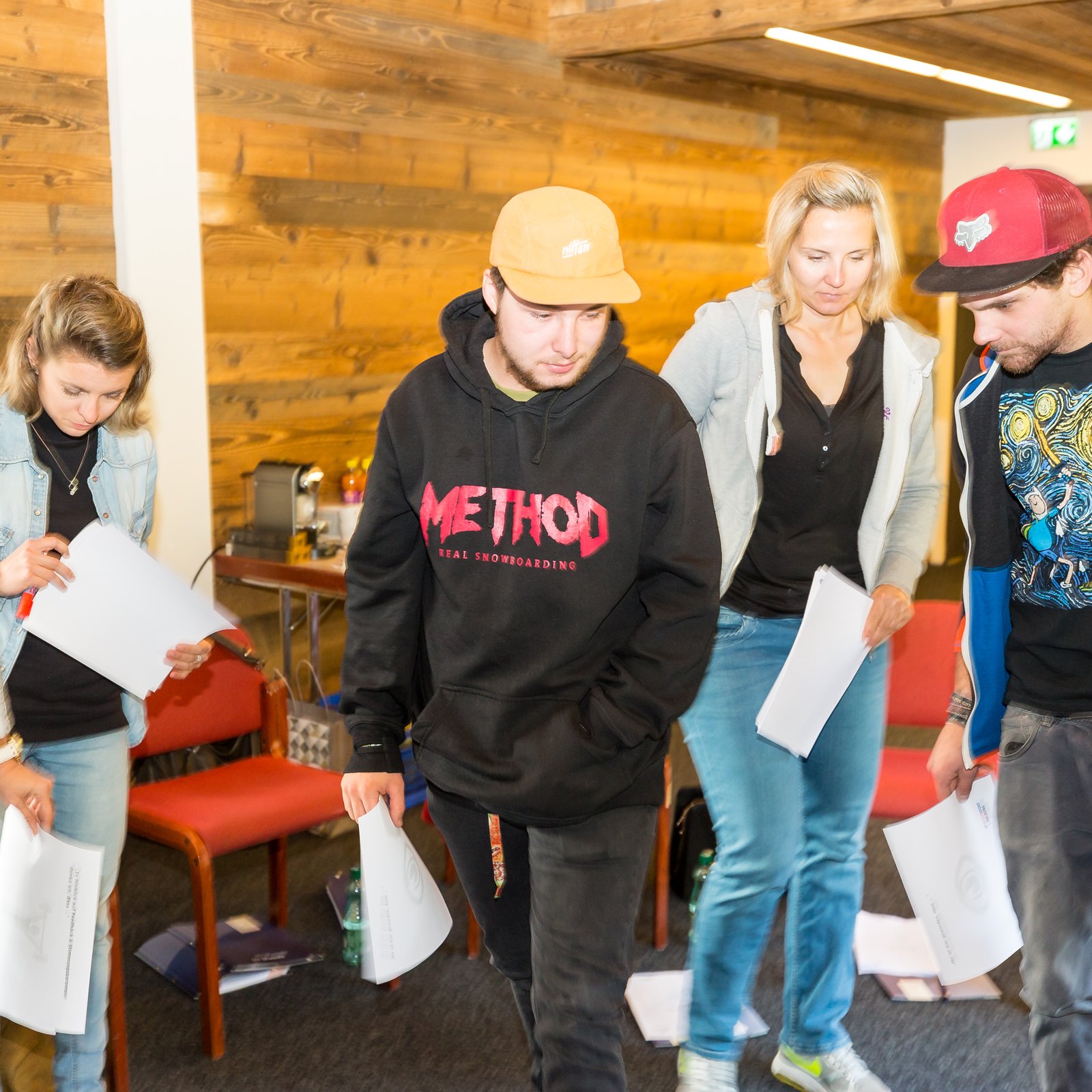 Loading 2017 / Training ...